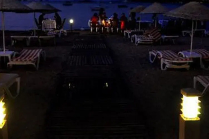 Beach 8 of 13