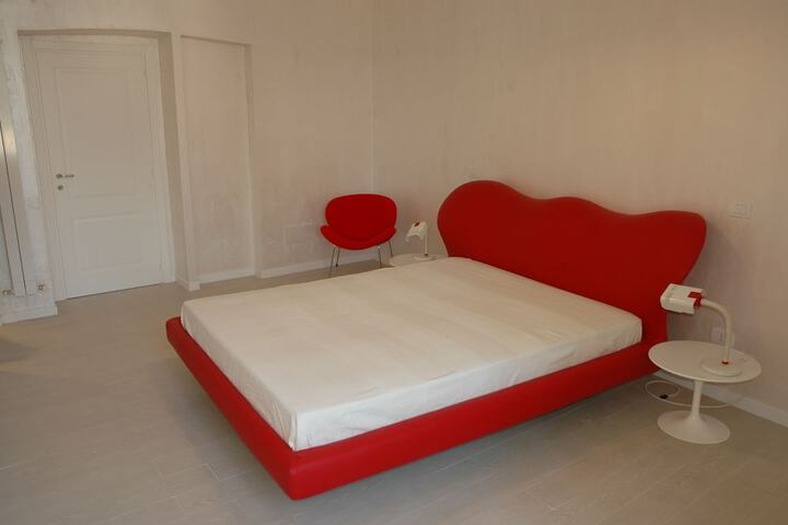 Room 8 of 60