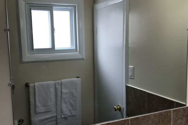 Room 11 of 41