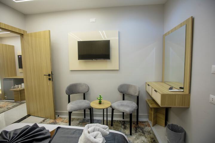 Room 49 of 75