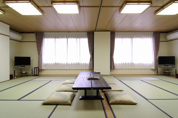 Room 13 of 41