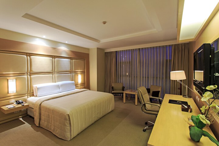 Room 19 of 77