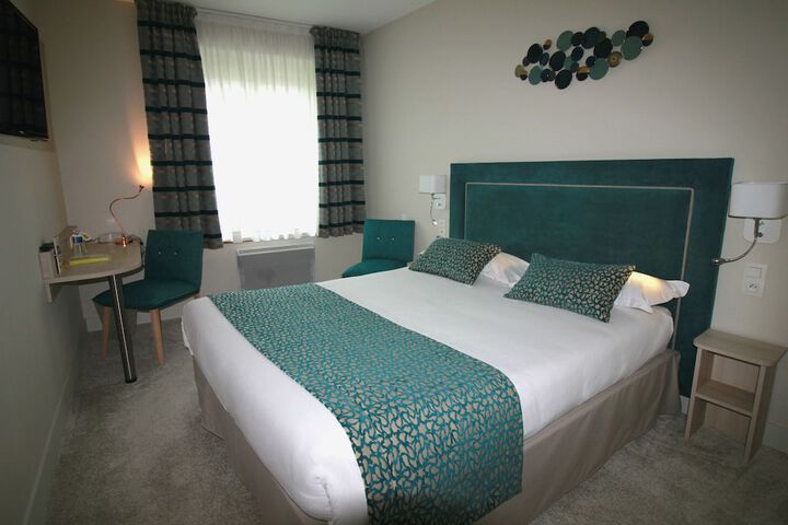 Room 13 of 31