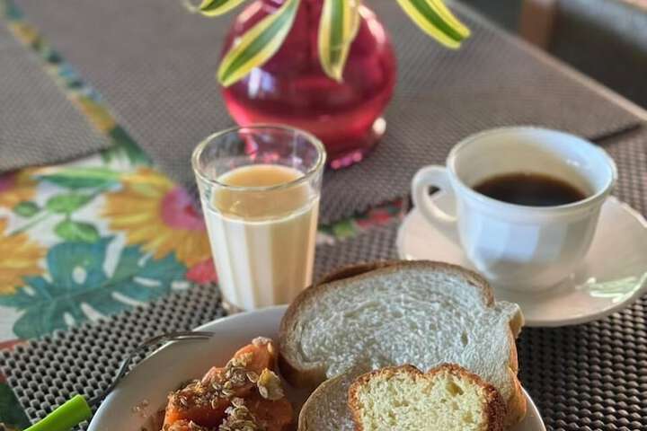 Breakfast/Coffee Service 33 of 48