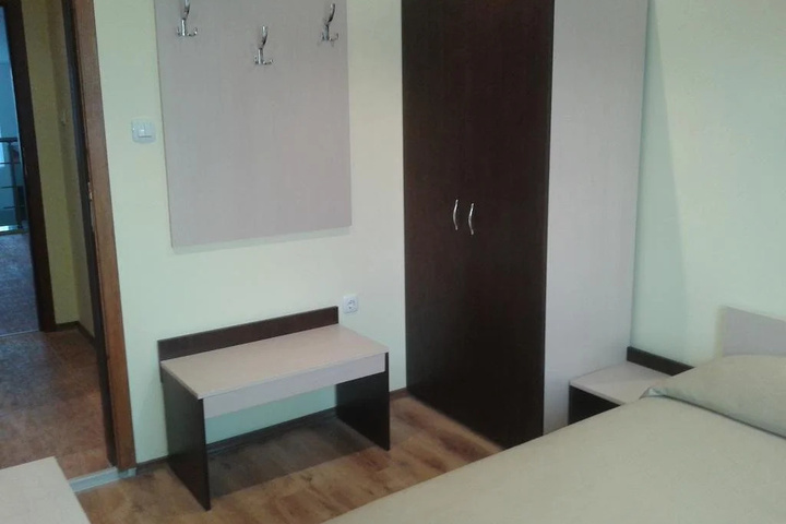 Hotel Tiron