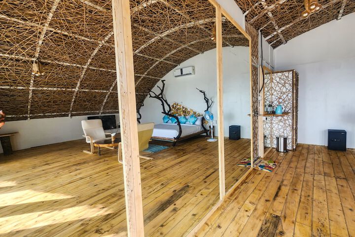 Room 26 of 55