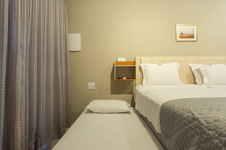 Room 31 of 218