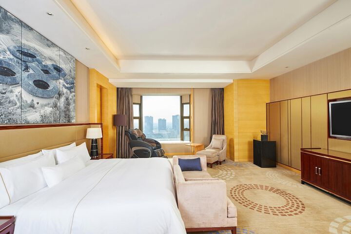 Room 20 of 54