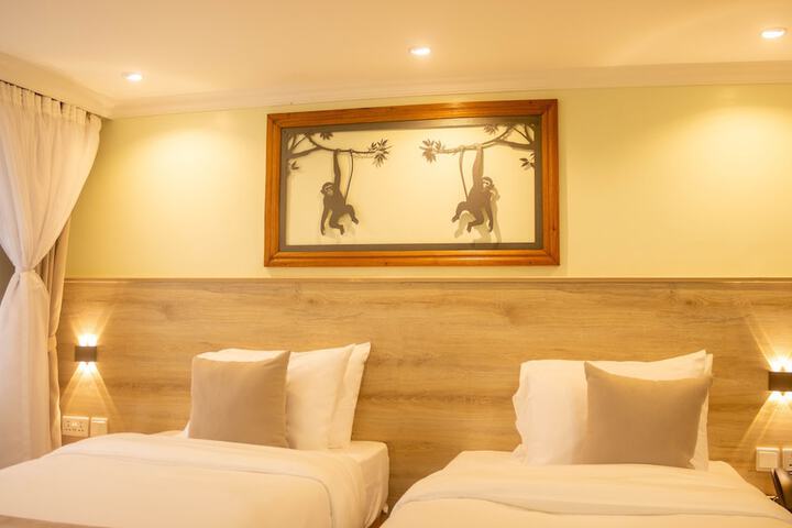 Room 12 of 59