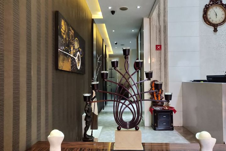 Hotel Interior 4 of 68