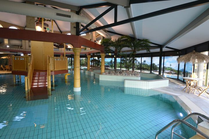 Pool 9 of 39