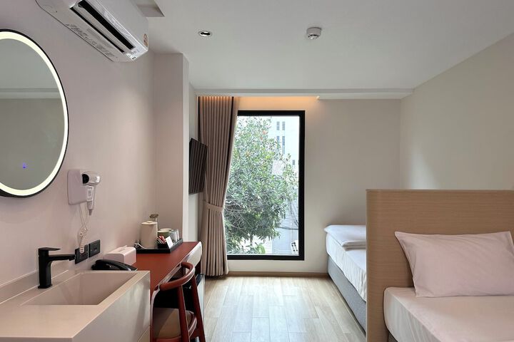 Room 21 of 79