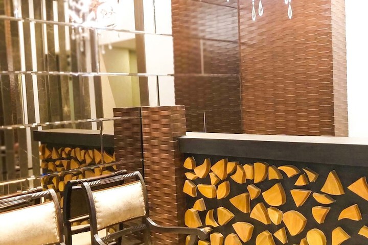 Hotel Interior 4 of 43
