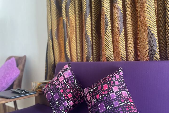 Room 42 of 165