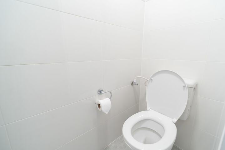 Room 16 of 22