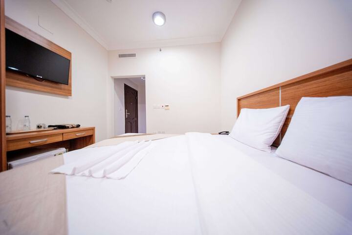 Room 11 of 31