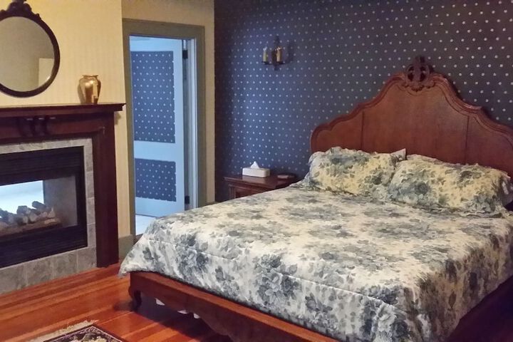 Room 6 of 59
