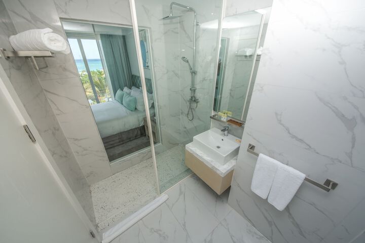 Room 20 of 40