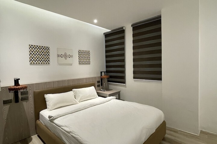 Room 22 of 72