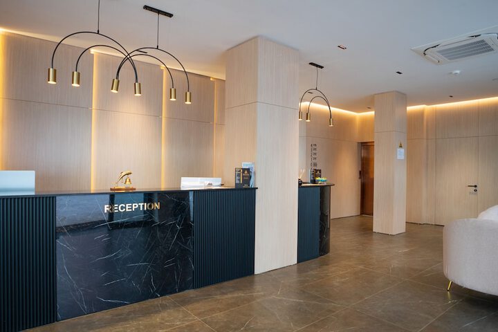 Hotel Interior 19 of 142