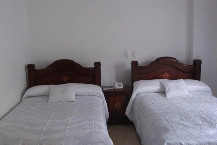 Room 3 of 19