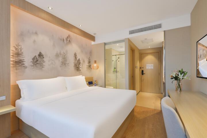 Room 14 of 23