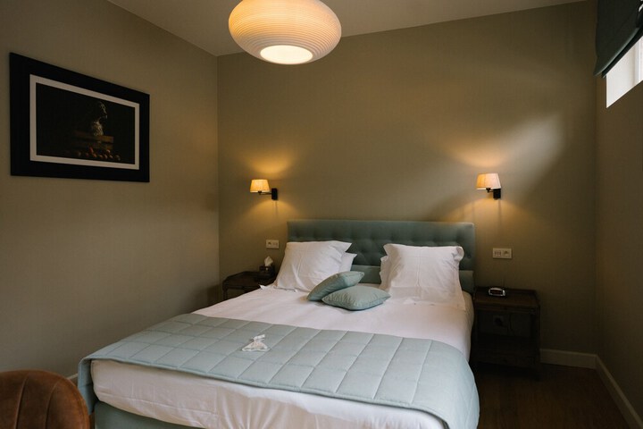 Room 21 of 50