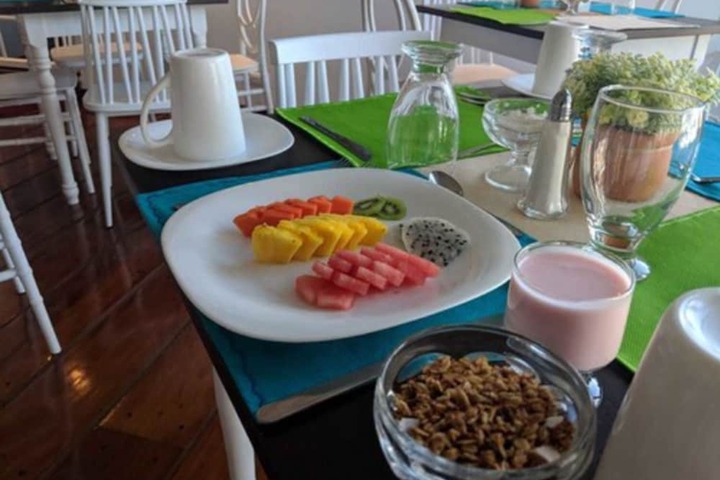 Breakfast/Coffee Service 27 of 38