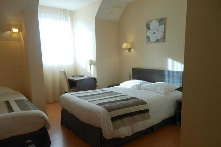 Room 4 of 55