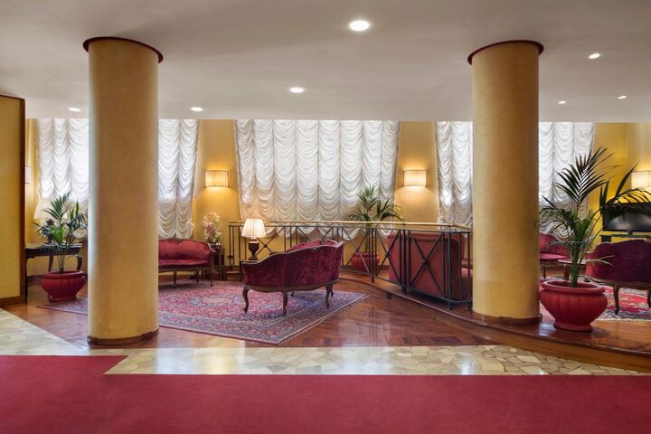 Lobby Photos