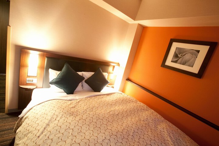 Room 5 of 57