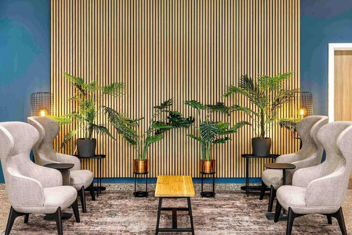 Hotel 102 of 108