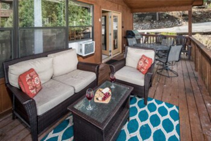 Terrace/Patio 36 of 39