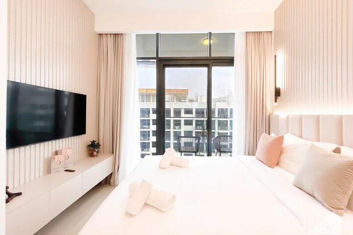 Opulent Studio with Balcony at Aziz Riviera