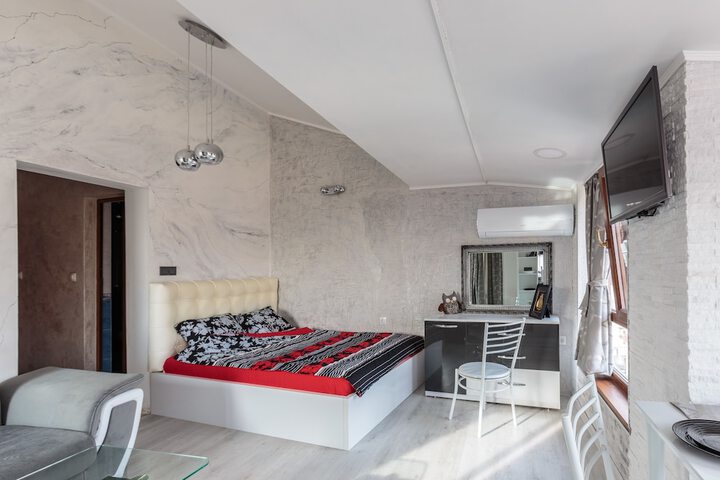 Room 21 of 56
