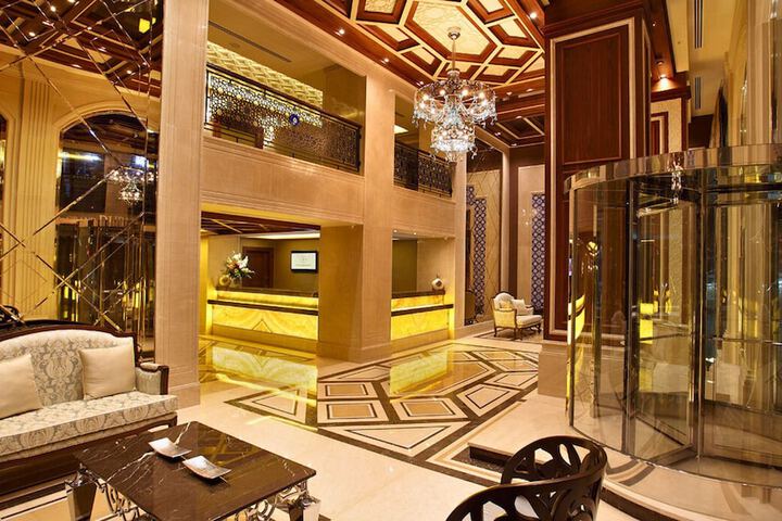 Hotel Lobby