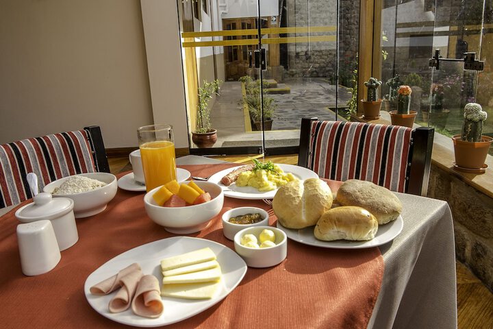 Breakfast/Coffee Service 62 of 75