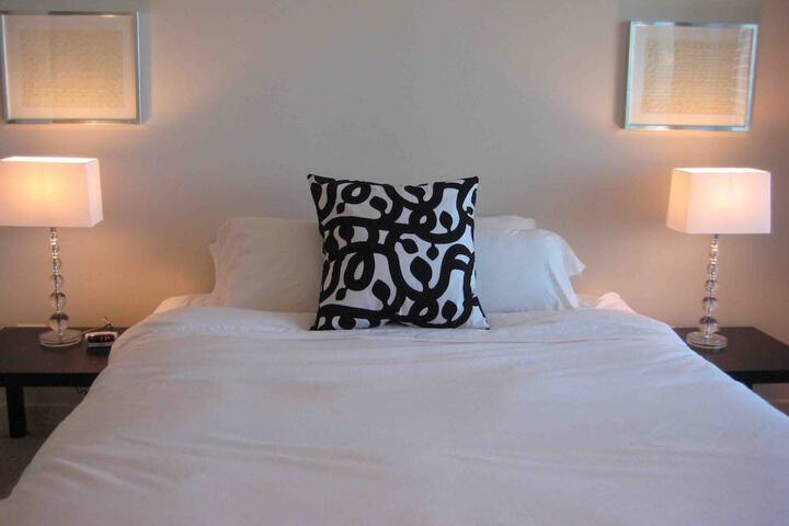 Room 4 of 19