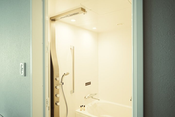 Room 33 of 57