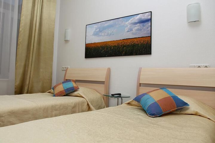 Room 4 of 31