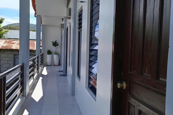 Leo Green Apartelle