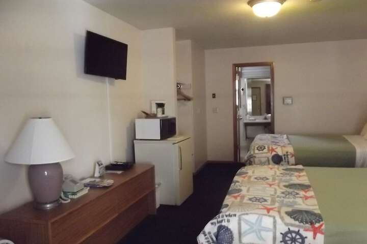 Room 8 of 81
