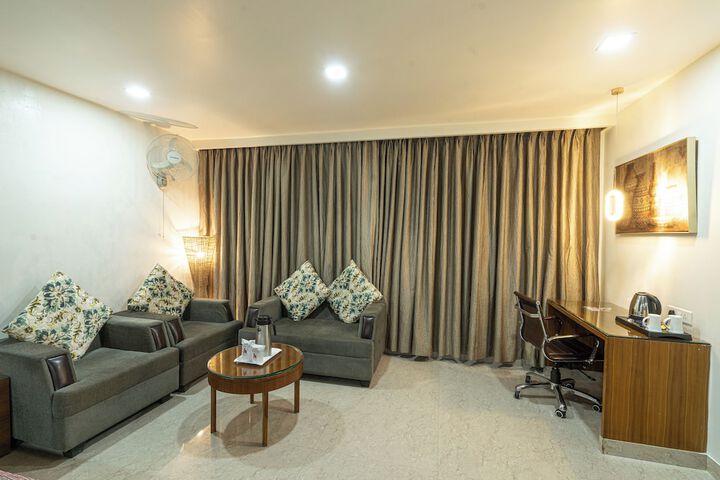 Room 15 of 69