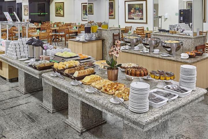 Breakfast/Coffee Service 43 of 52