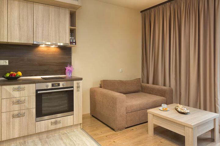 Room 9 of 22