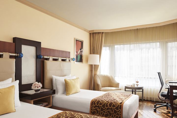 Room 10 of 63