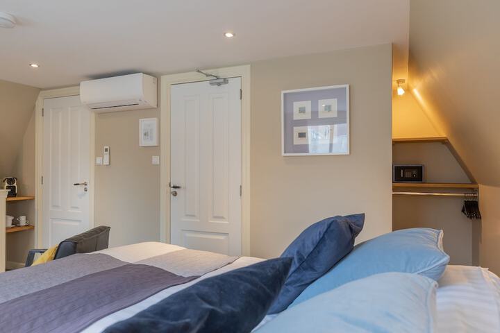 Room 16 of 47