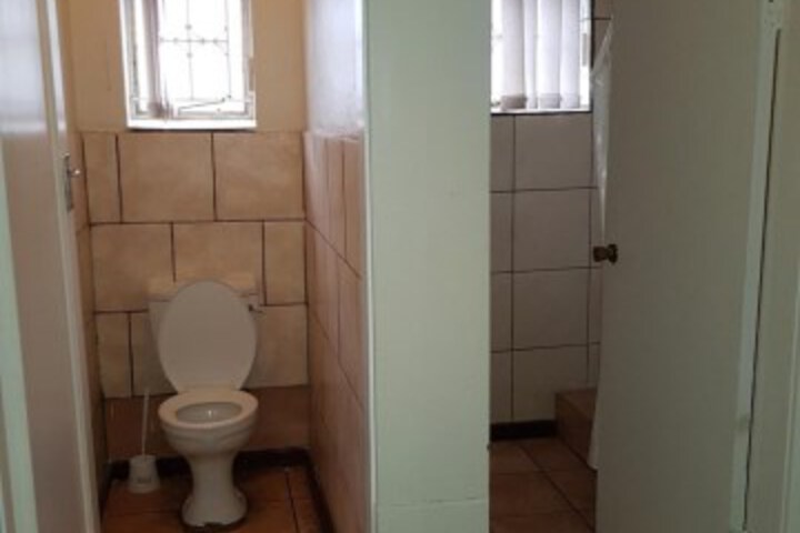 Room 21 of 30