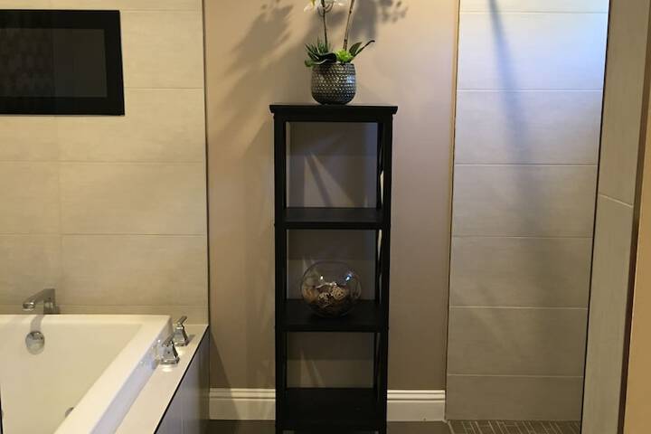 Jetted tub