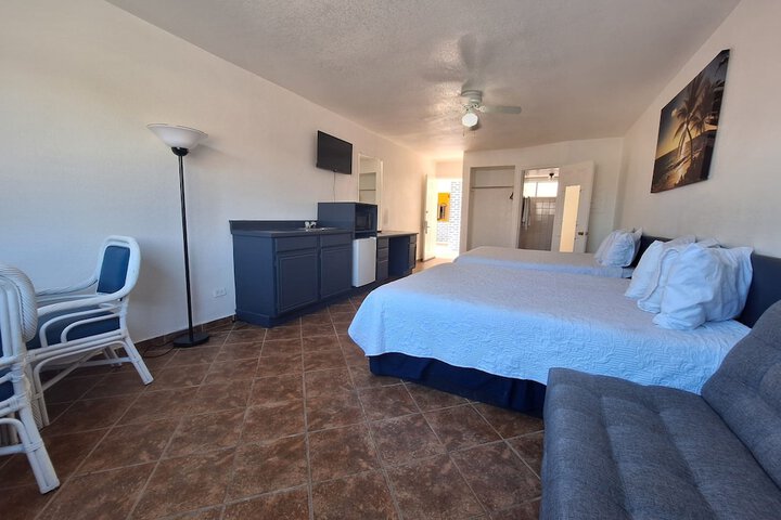 Room 20 of 38